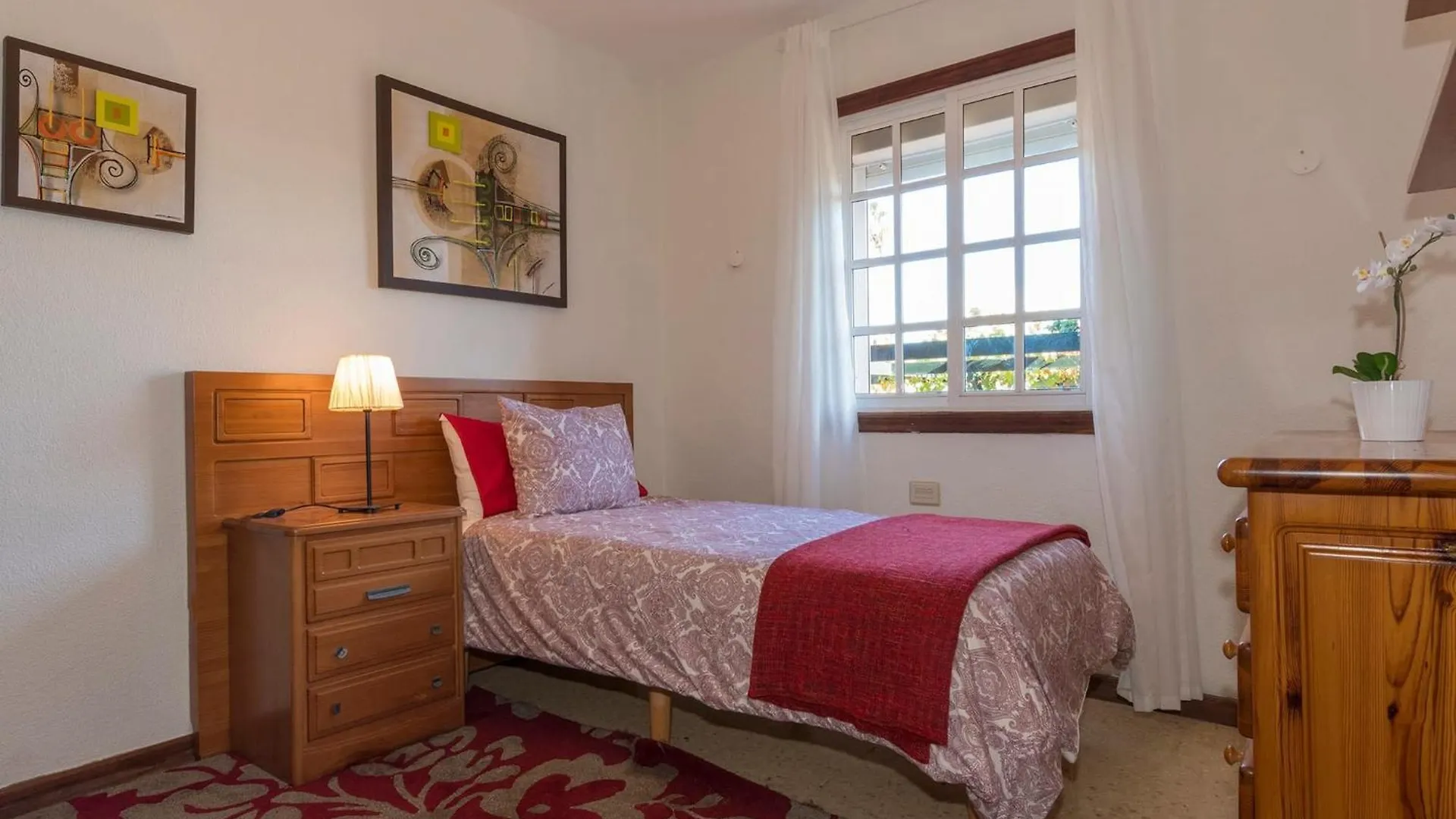 Holiday home Villa Los Almendros Las Palmas de Gran Canaria Spain