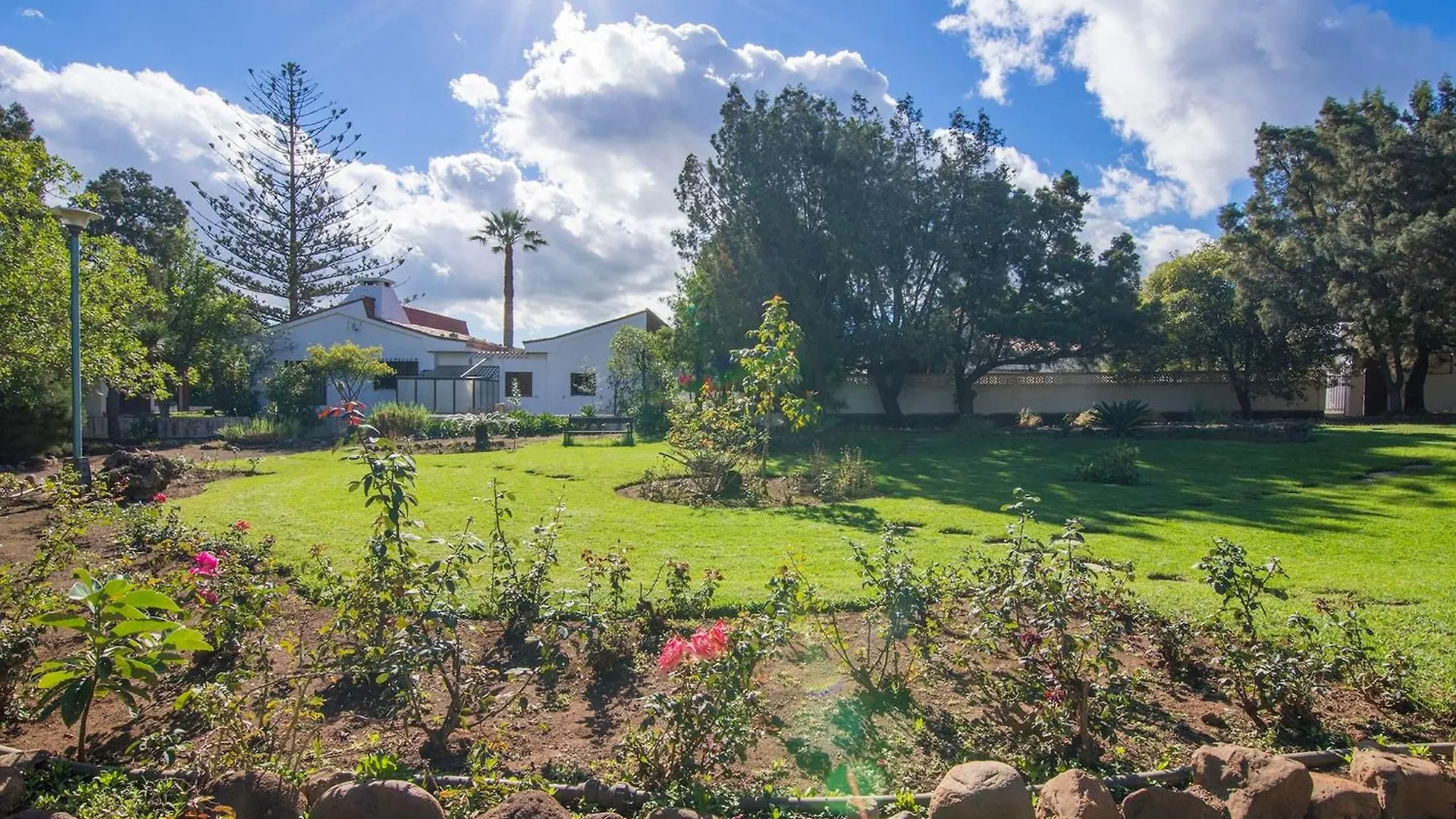 Villa Los Almendros 라스팔마스 펜션