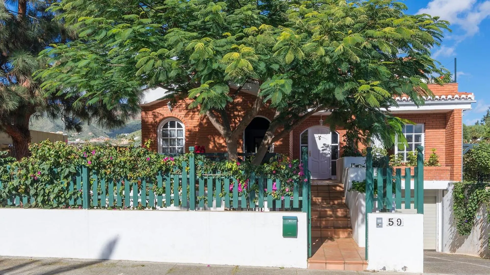 Villa Los Almendros 라스팔마스